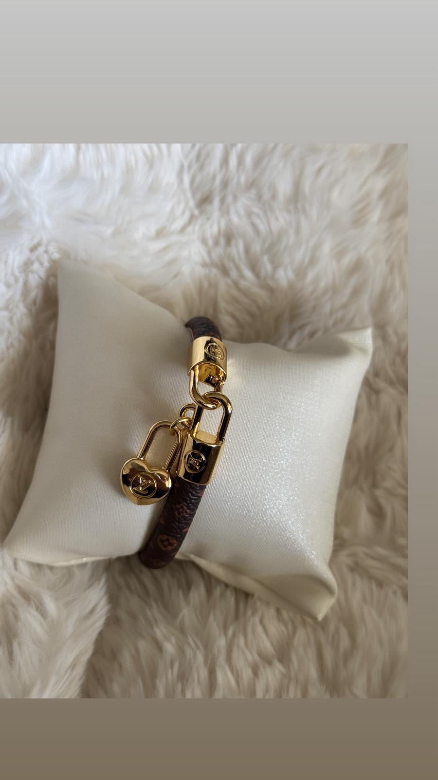 Cuir HEART