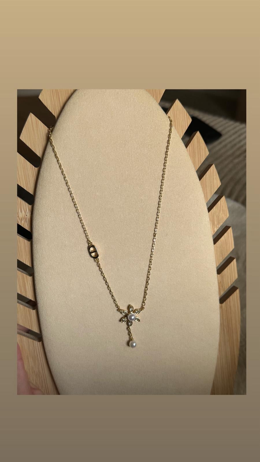 Collier STARS