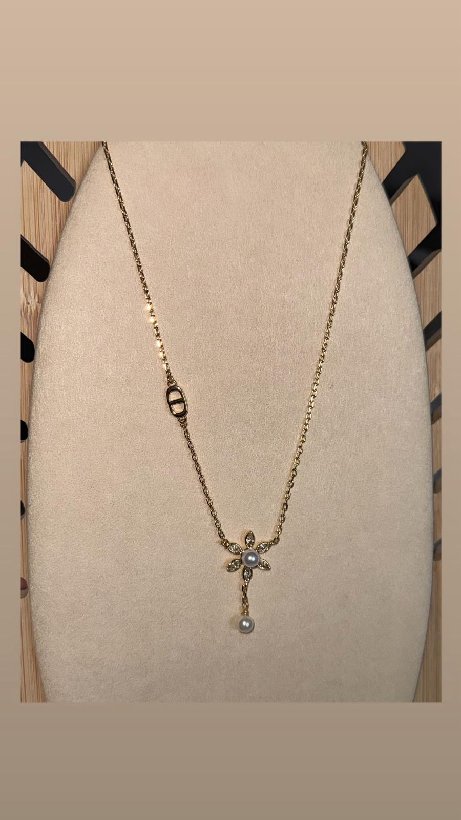 Collier STARS