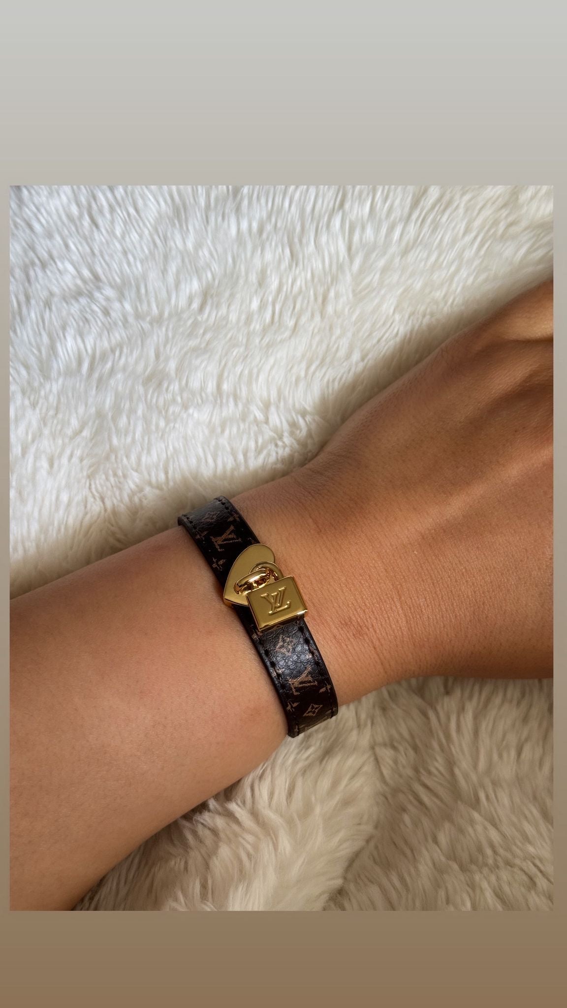 Cuir LOVE